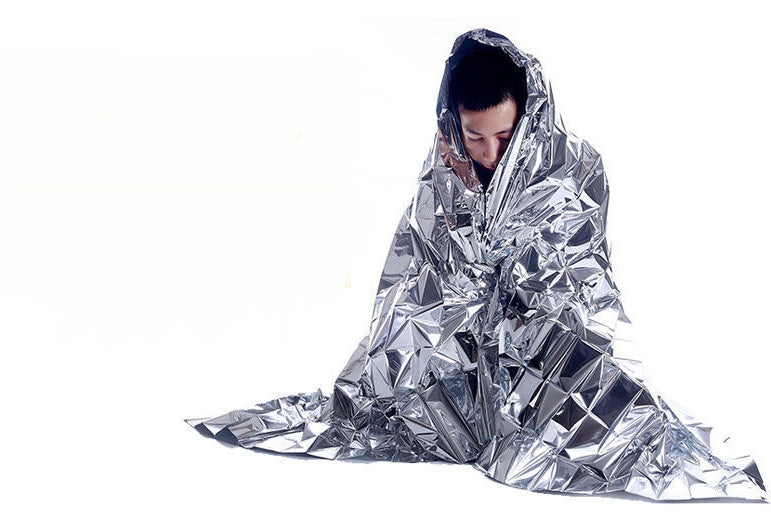 Field Survival Life-Saving Blanket