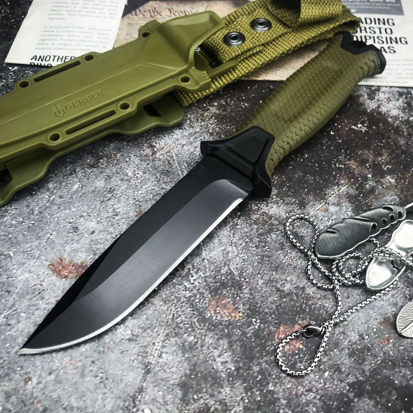 Multi-functional Tactical Knife | Fixed Blade | 59HRC | with Sheath & Ignition Rod